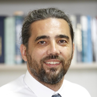 Prof. Dr. Ümit Deniz Uluşar